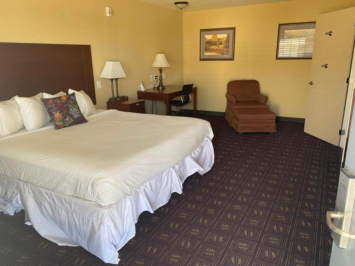 Southern Inns And Suites Now Offering Rv Spaces For Rent Yorktown Exteriör bild