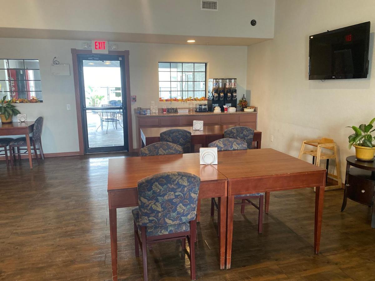 Southern Inns And Suites Now Offering Rv Spaces For Rent Yorktown Exteriör bild